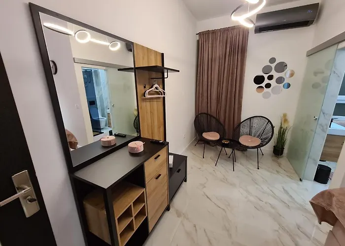 Premium Class Room